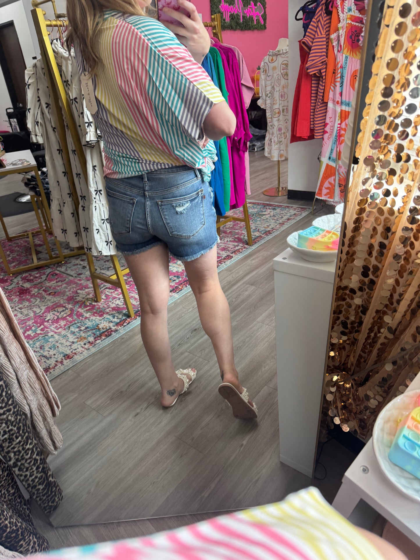 Judy Blue High Rise Frayed Hem Shorts