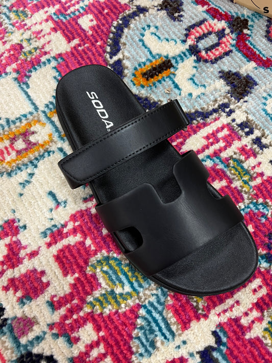Black H soda sandals