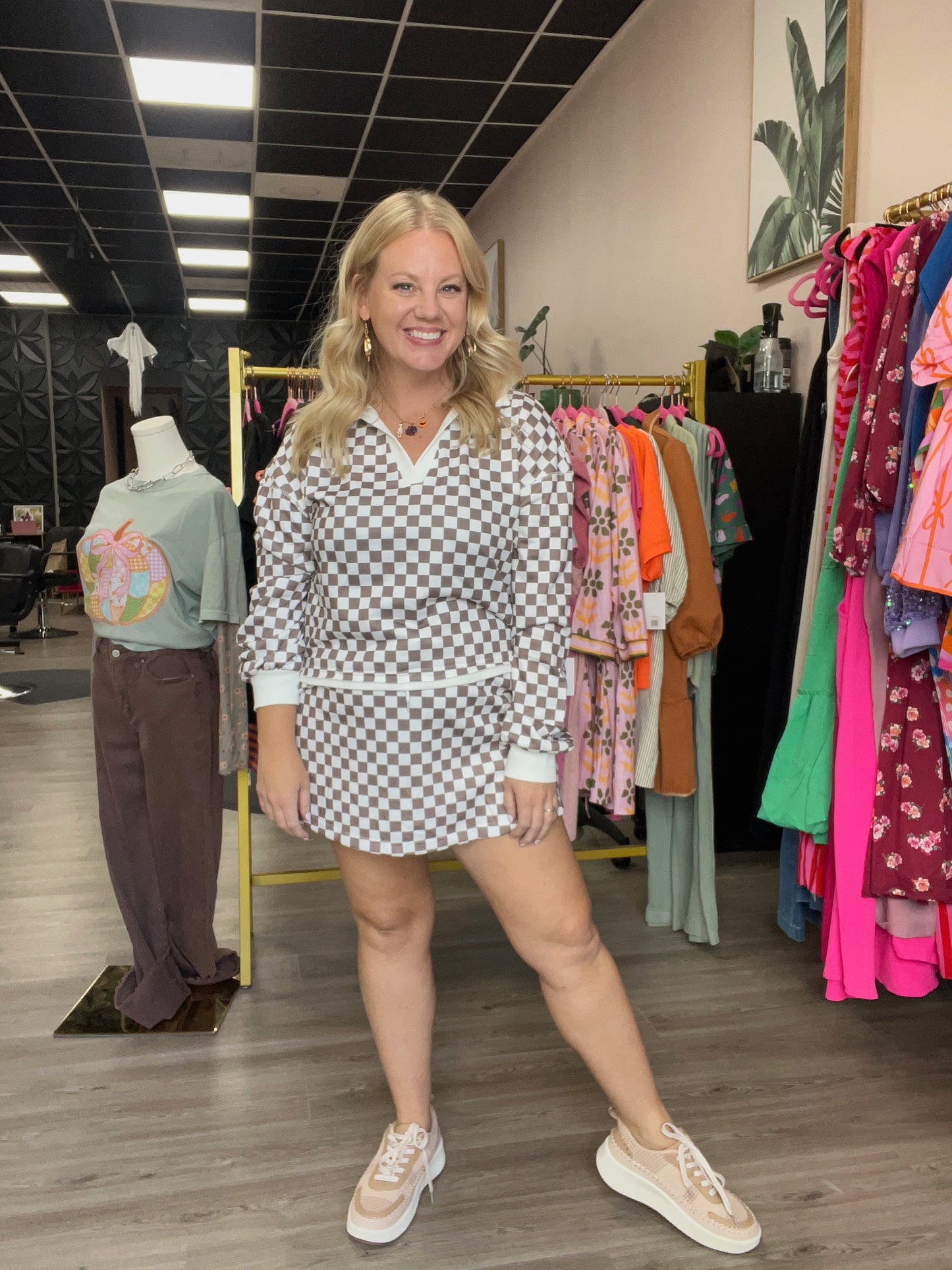 Checkered Chic Lounge Set – Mocha & Cream