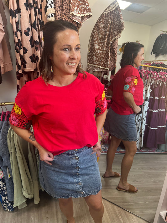Scalloped denim skirt
