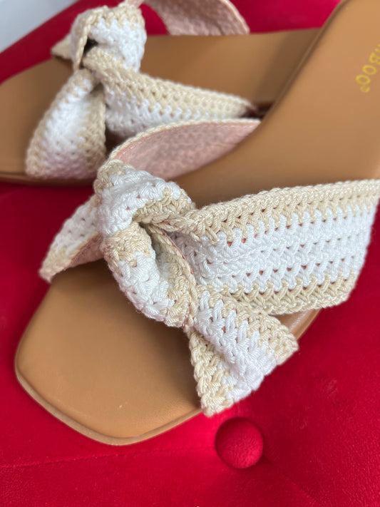 Alana Beige & White Knit Sandals