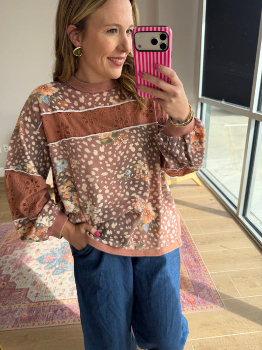 Mauve Floral Deer Print Eyelet Long Sleeve Pullover
