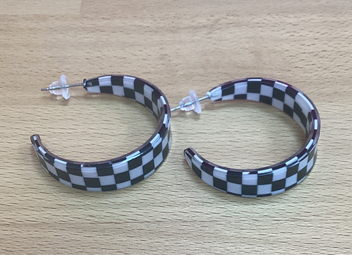 Checkered Hoops