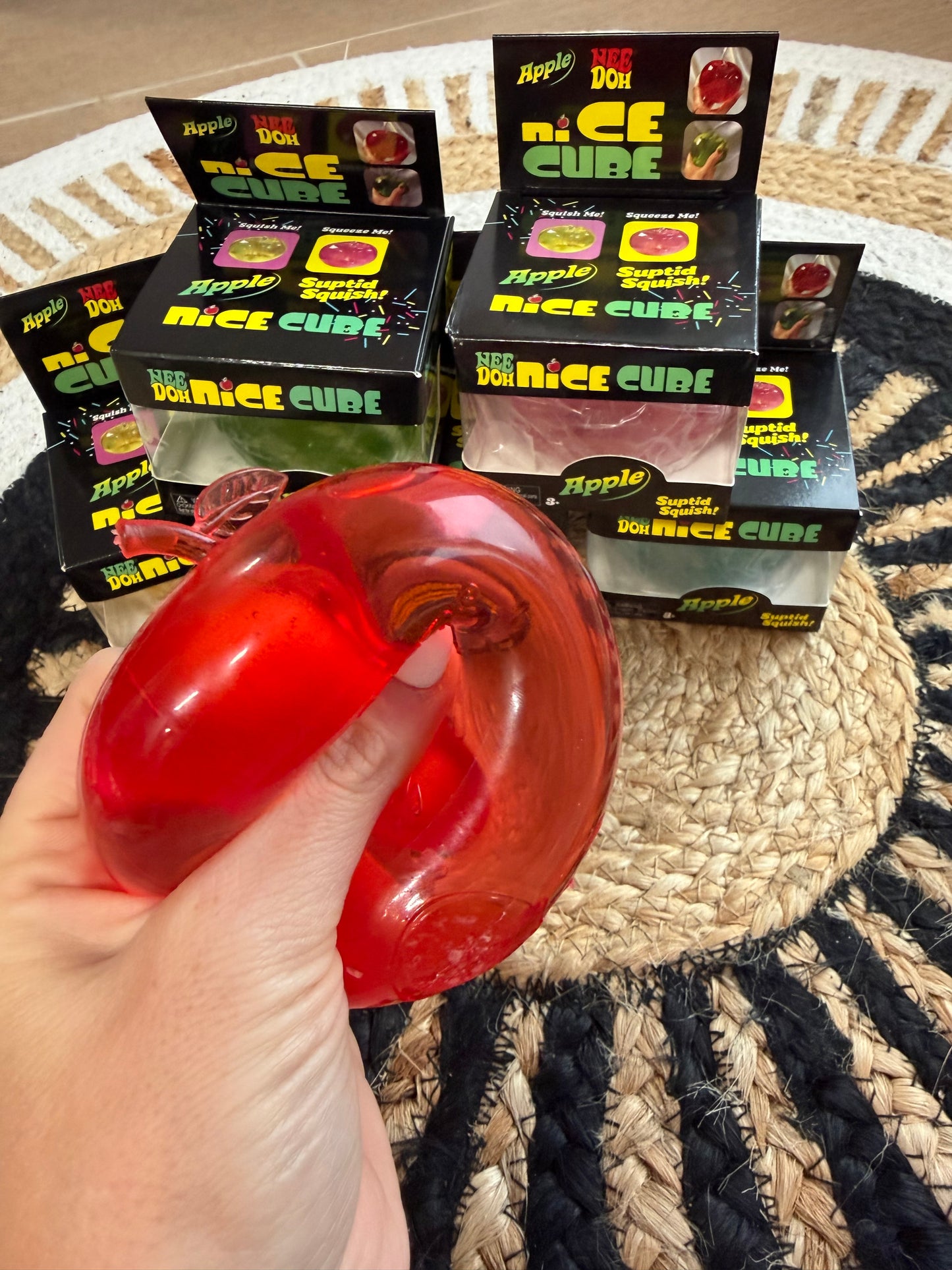 Slow Rise Apple Squishy