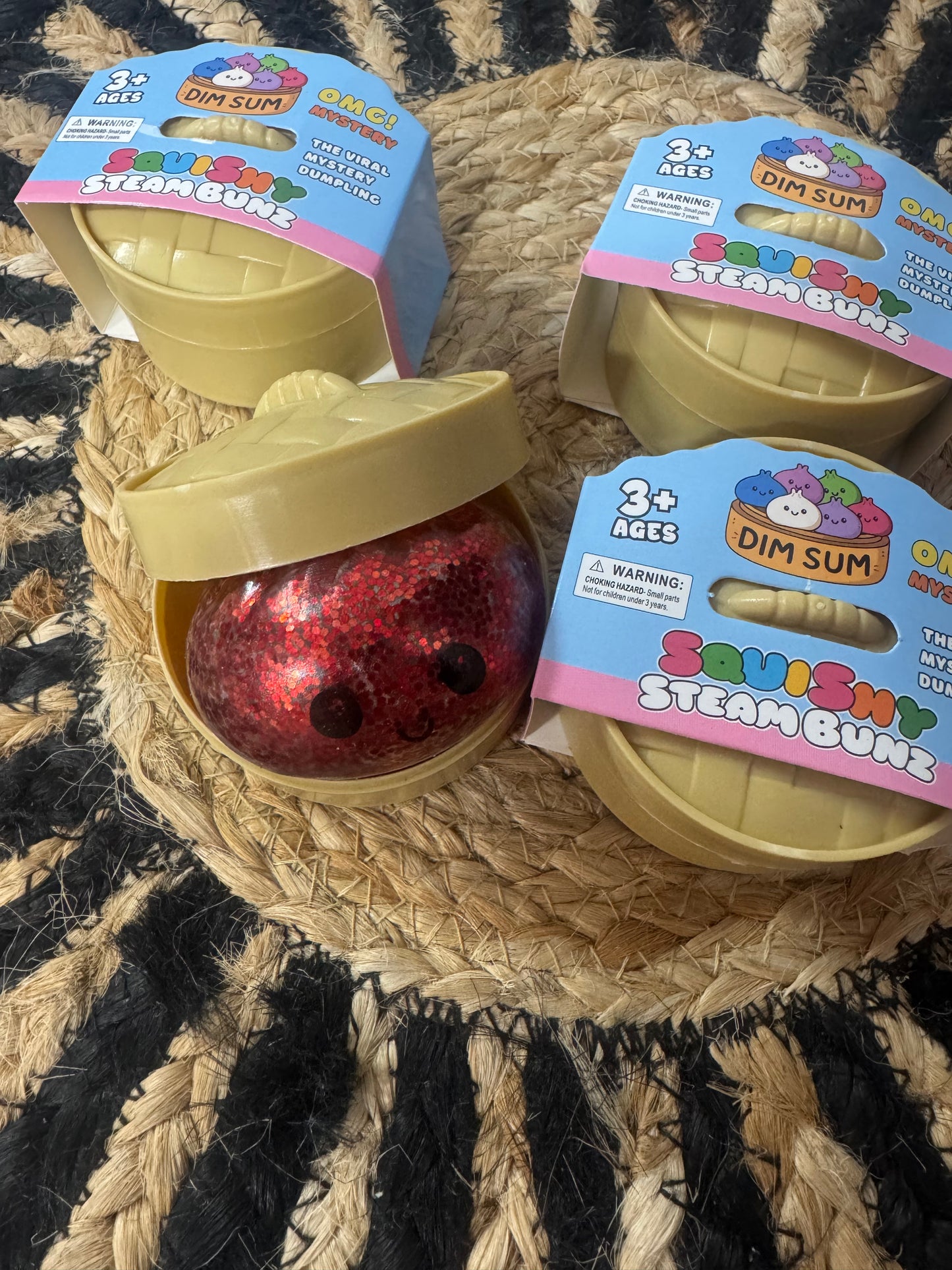 MINI Mystery Glitter Dumpling Squishy