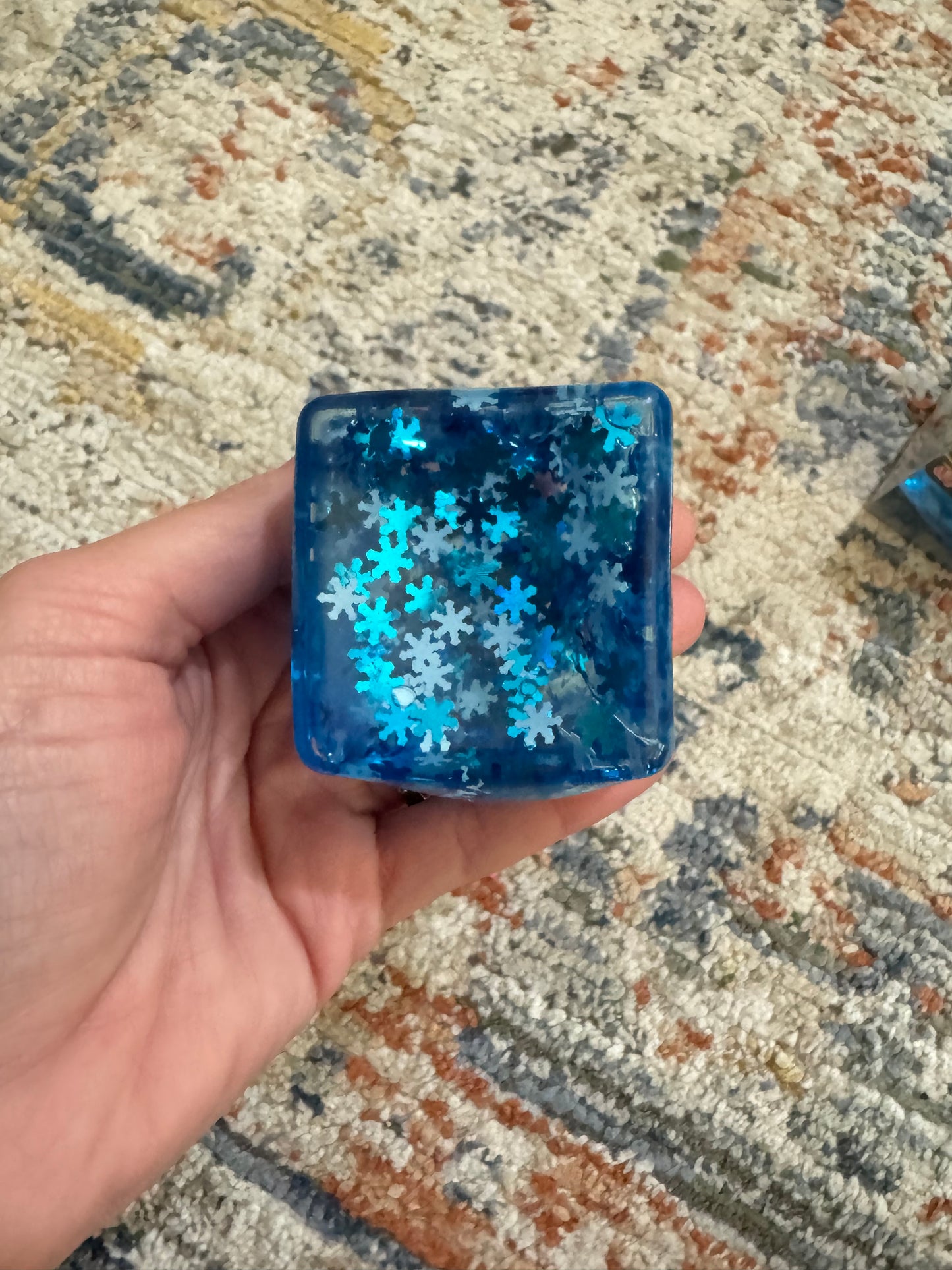 Snowflake Glitter Stretch Squishy