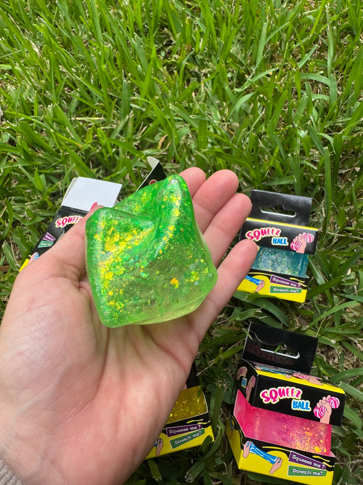 Glitter Stretch & Squeeze Cube Sensory Toy