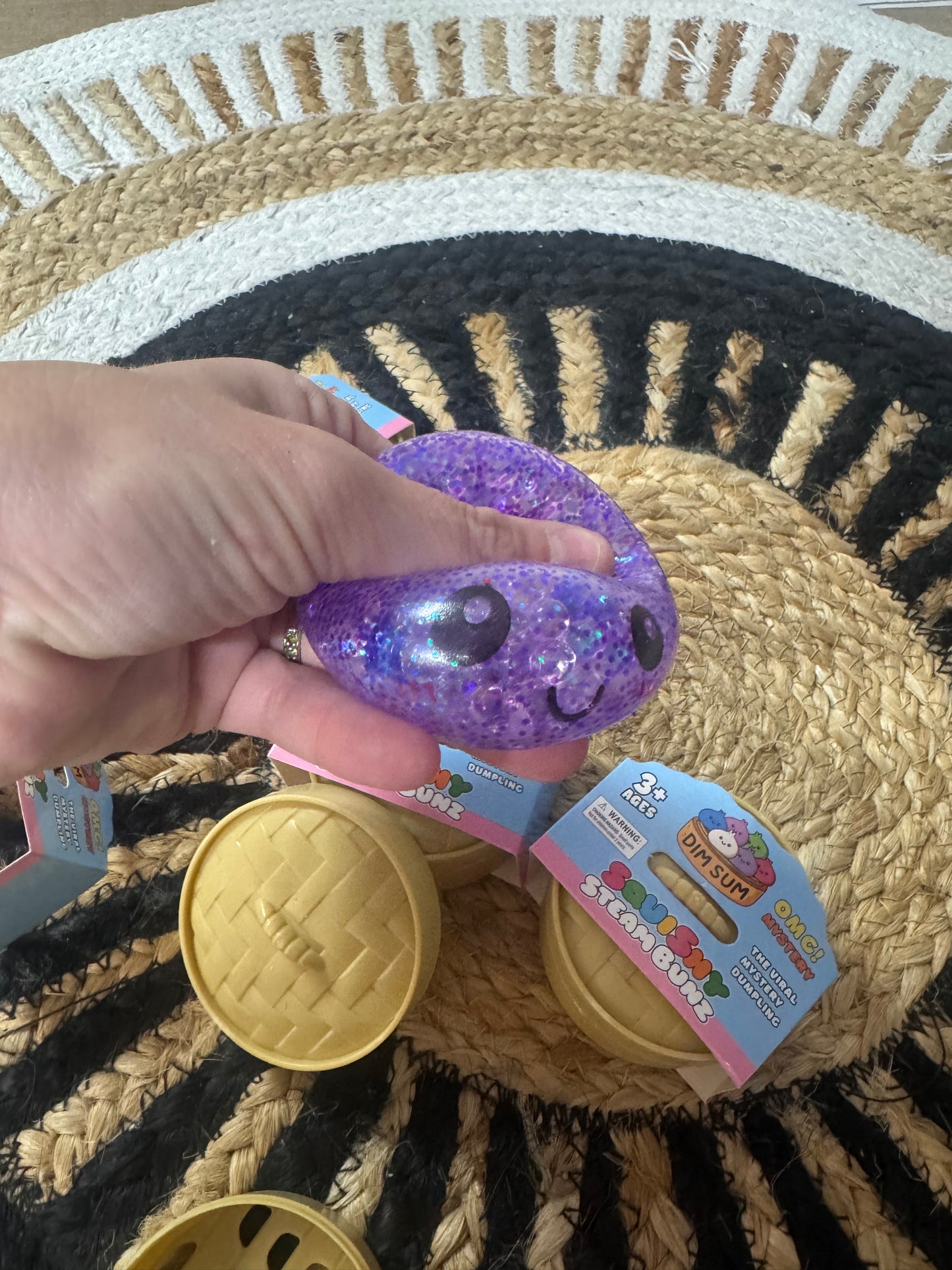 MINI Mystery Glitter Dumpling Squishy