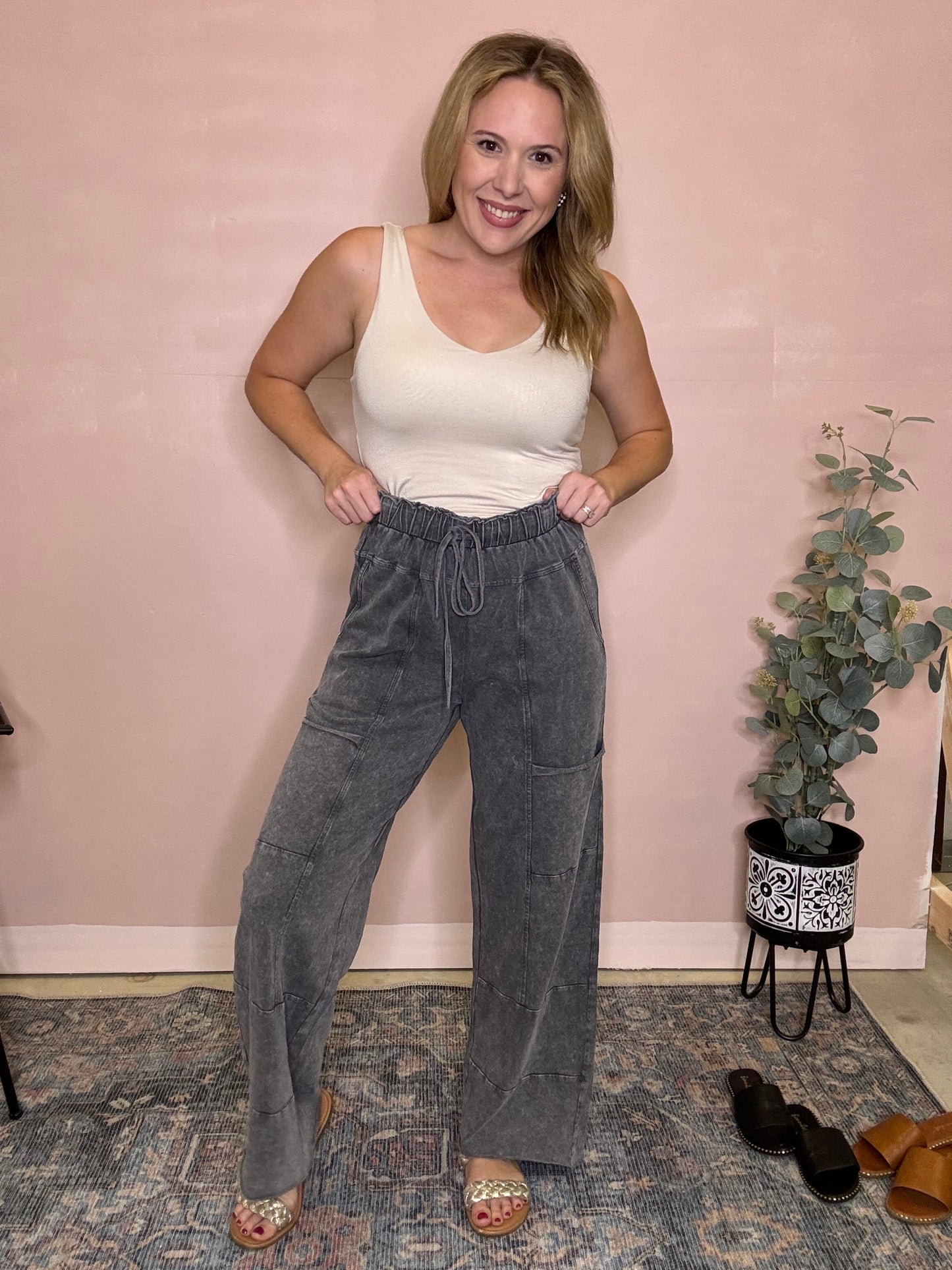 Charcoal Washed Wide-Leg Pants with Pockets