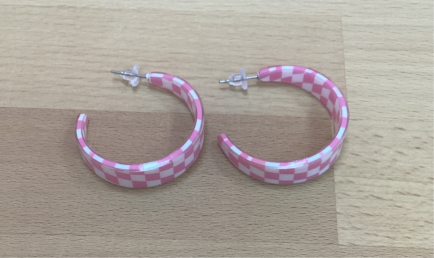 Checkered Hoops