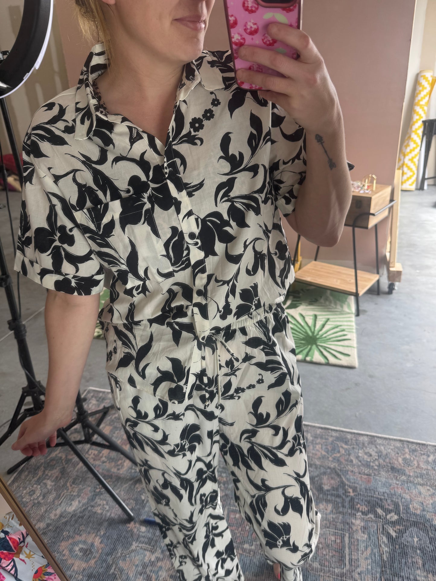 Black & White Floral Matching Set