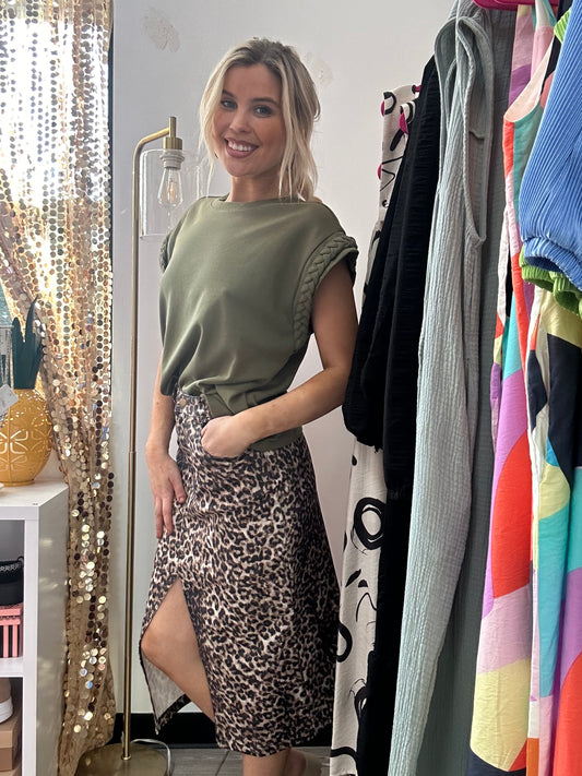 Leopard midi skirt