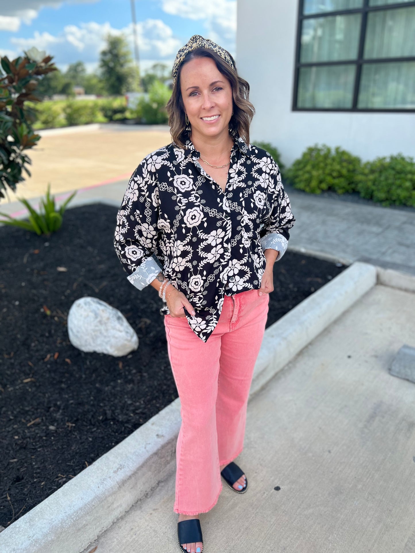 Black and white floral Longsleeve blouse