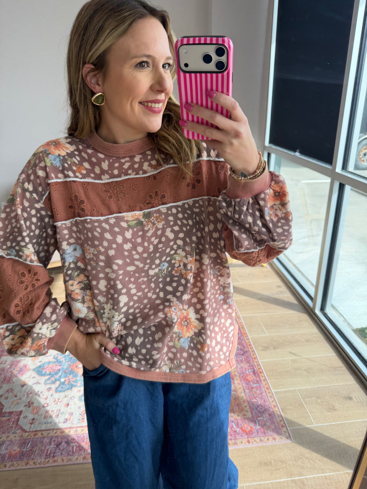 Mauve Floral Deer Print Eyelet Long Sleeve Pullover